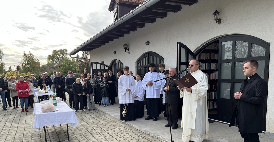 U Mjesecu hrvatske knjige blagoslovljena i otvorena župna knjižnica u Nedelišću